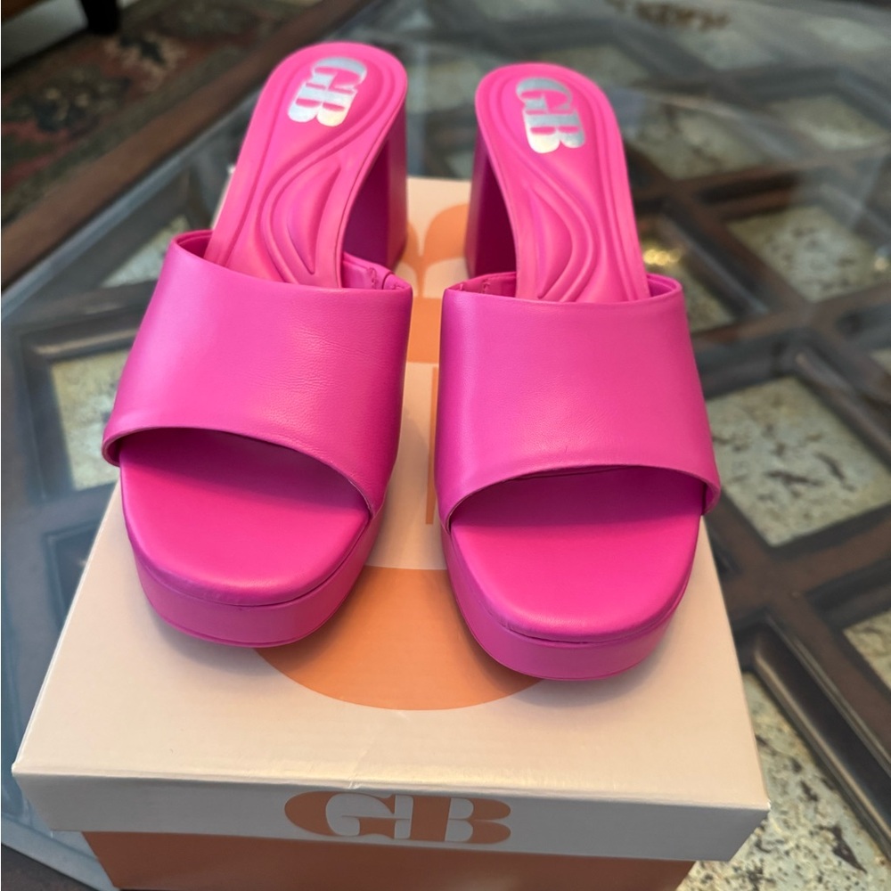 GB Women’s Pink Heels